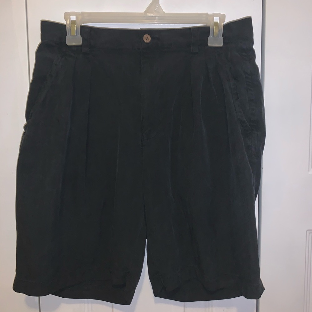 Tommy Bahama Pleated Relaxed Shorts